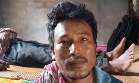 Worker Electrocuted While Clearing Jungle for Durga Puja Preparations Worker Electrocuted While Clearing Jungle for Durga Puja Preparations